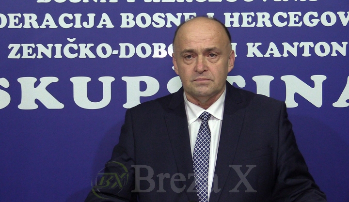 Adnan Jupić, ministar zdravstva i predsjednik Kriznog štaba ZDK