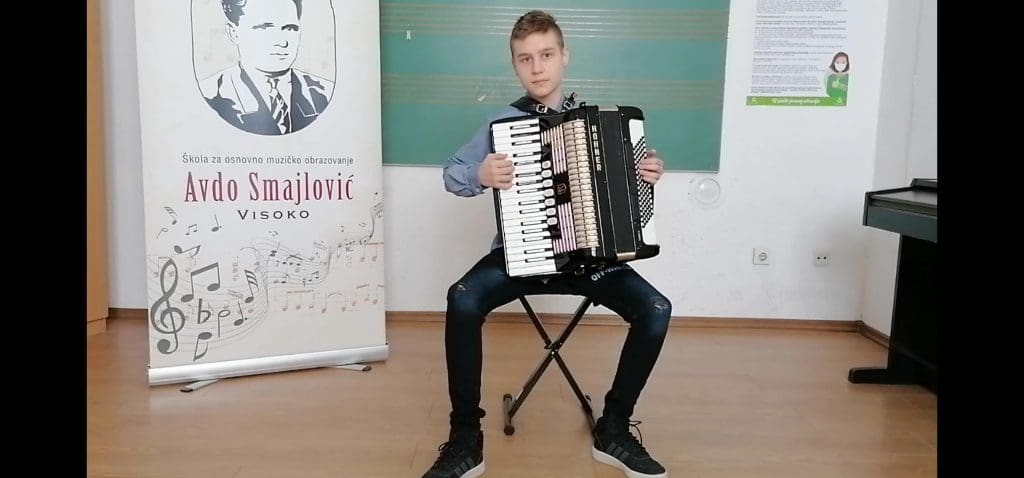 Suad Muhić, harmonika, V kategorija, III nagrada (78,60 bodova)