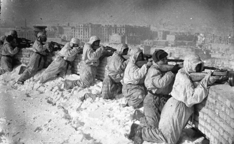 Sovjetske trupe tokom bitke za Staljingrad, januar 1943.Foto: Njemački savezni arhiv  // CC-BY-SA 3.0 DE 
