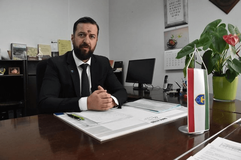 Mirza Mušija, Ministar za obrazovanje, nauku, kulturu i sport ZDK