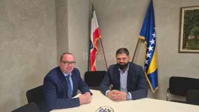 Ministar Adnan Sirovica i direktor Zavoda zdravstvenog osiguranja ZDK Ahmed Kasap